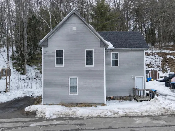 25 Margin Street, Orono, ME 04473
