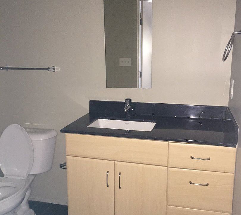 1st image of 832-842 Banklick St #109