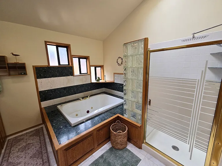 5060 Meyers Ave — Photo 17