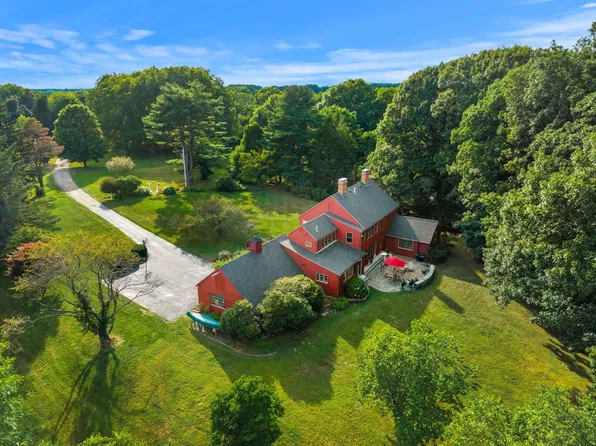 69 Central St, Newbury, MA 01922