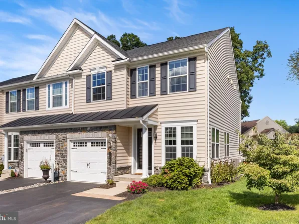 1263 Derry Ln, West Chester, PA 19380