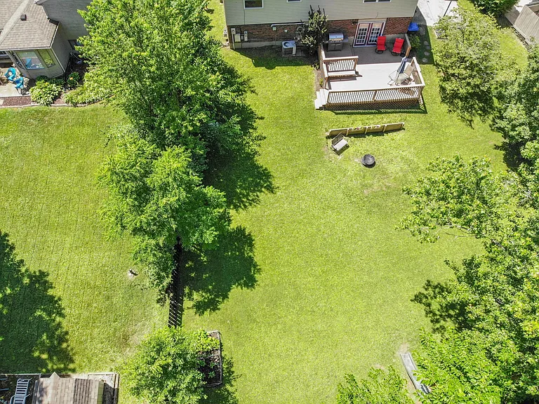 9711 Stanalouise Dr — Photo 26