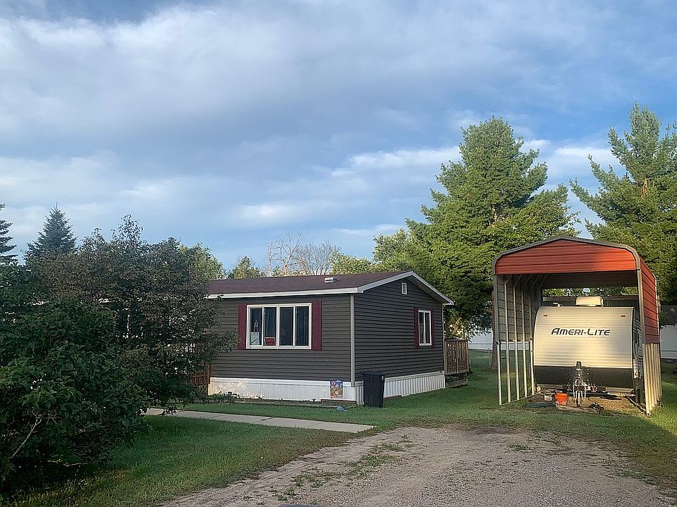 2nd image of 103 Alexia Ln