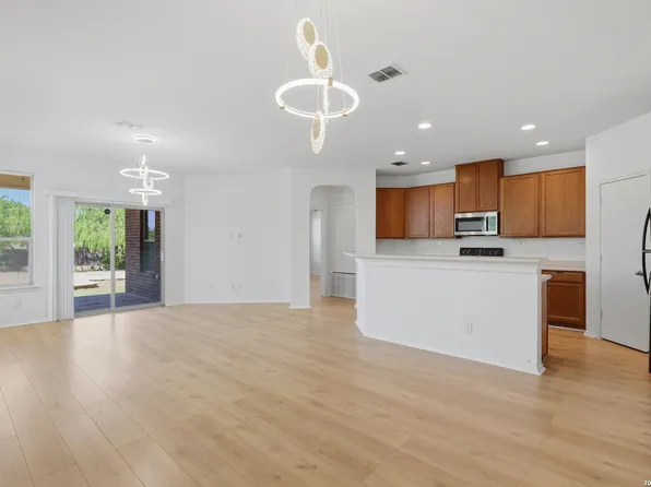 9003 Canter Horse, San Antonio, TX 78254