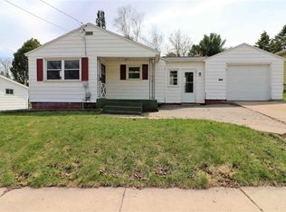 907 Elm St, Wausau, WI 54401