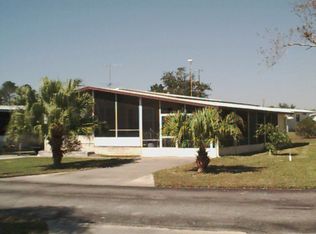 9036 Lake Point Blvd, Lake Wales, FL 33898