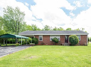 422 Harding Dr, Lebanon, TN 37087