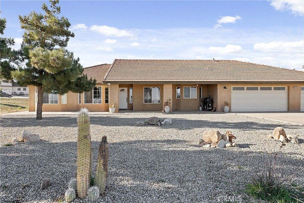 7085 Rd, Phelan, CA 92371 Zillow