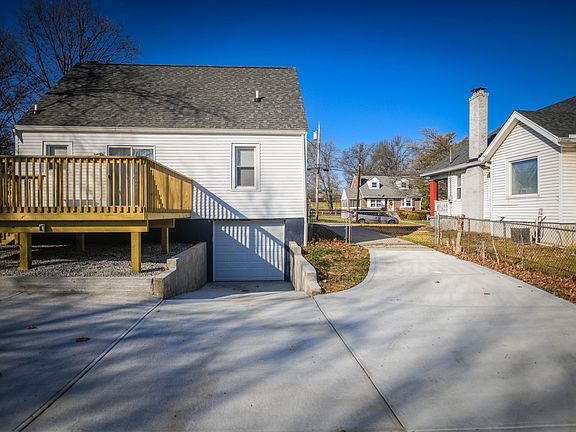 4th image of 8 Lloyd Ave