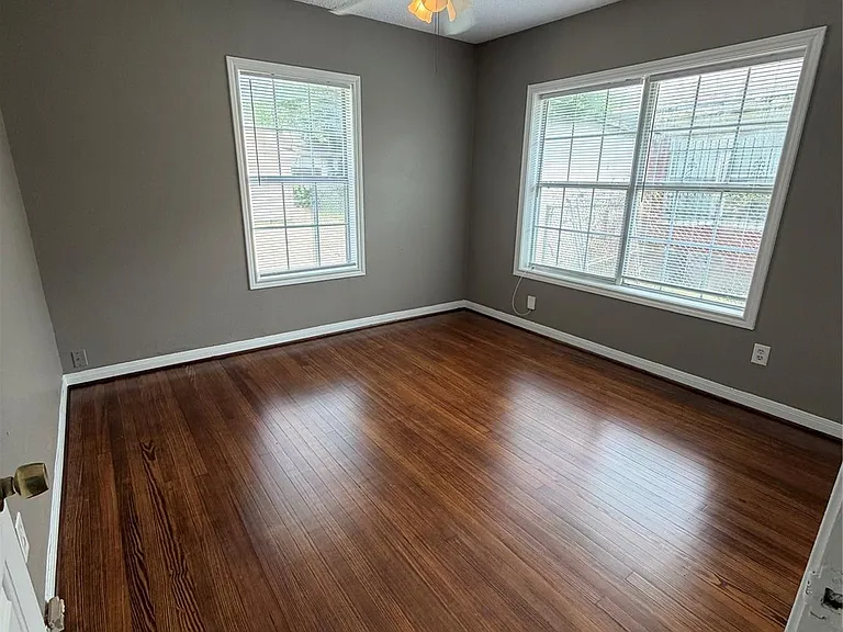 111 Inlane St — Photo 22