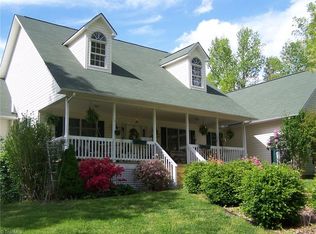 399 Campbell Rd, Mount Airy, NC 27030