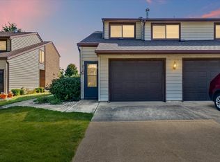 2144 Harbortown Cir #2144, Champaign, IL 61821