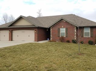 4625 Hummer Dr, Springfield, MO 65802