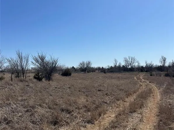 5200 Azalea Rd NE, Piedmont, OK 73078