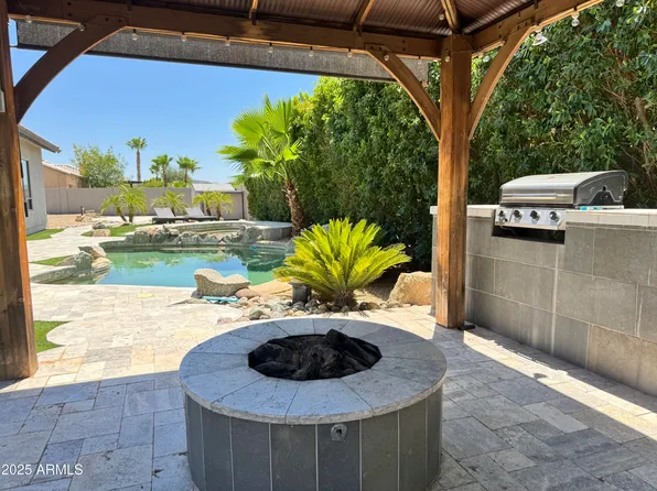 8209 W Villa Chula Lane, Peoria, AZ 85383