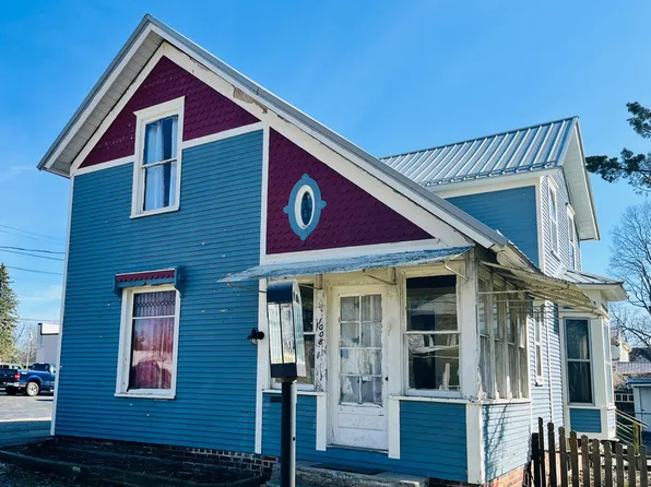 1008 Oak St, Niles, MI 49120