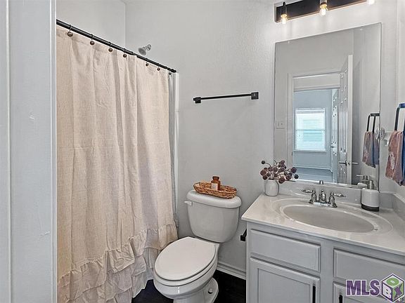 3rd image of 13029 Catahoula Dr