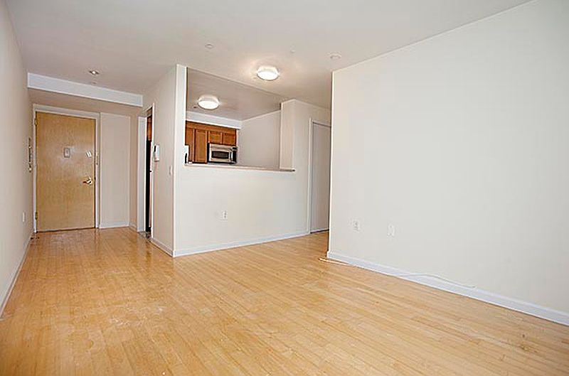 1st image of 2134 2nd Ave APT 7C