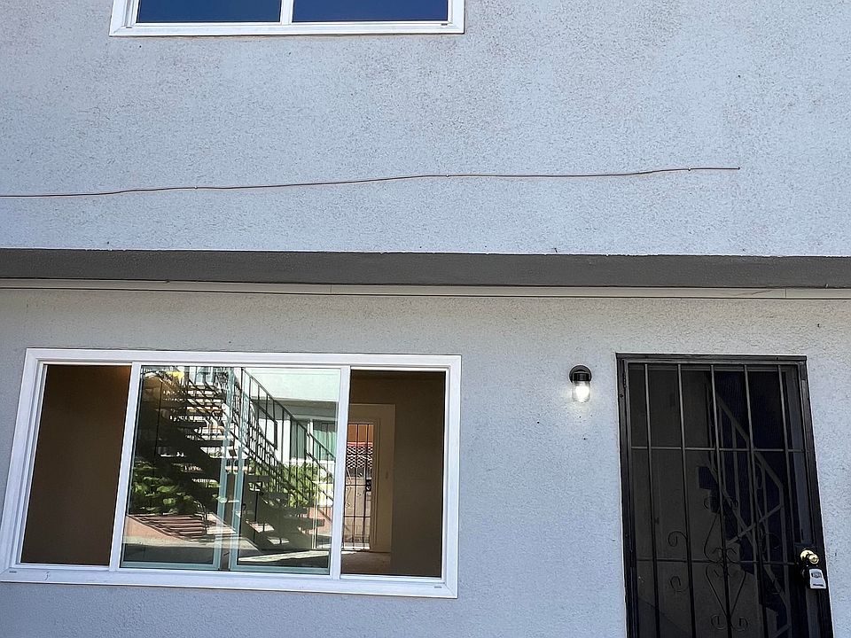 1st image of 674 Abbey Ln APT B