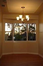 4th image of 4685 Winona Ave