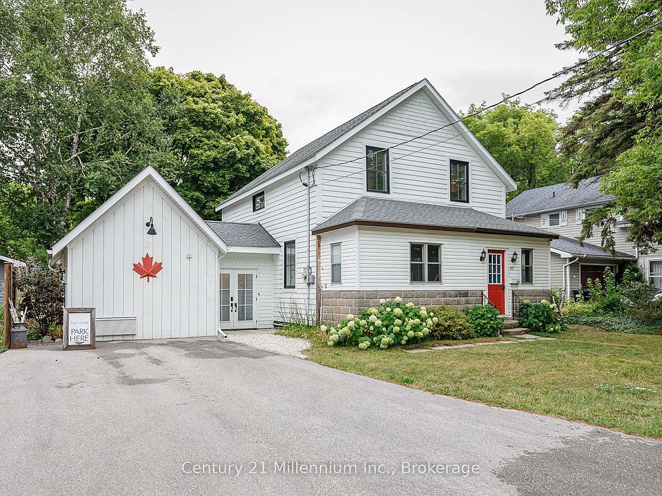 1st image of 421 Napier St