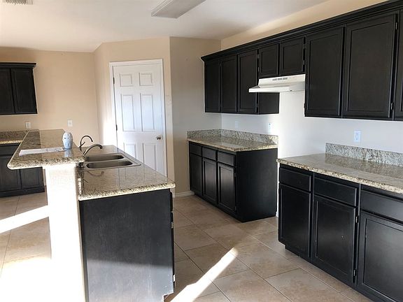 5th image of 2027 Port San Angelo Dr