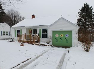 2126 W Norton Ave, Norton Shores, MI