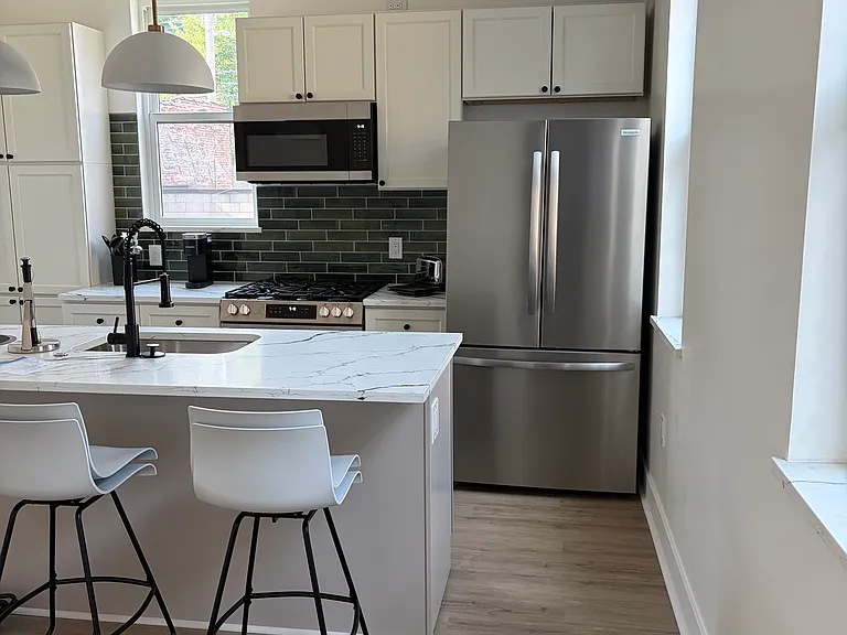 2035 Forbes Ave #201S — Photo 5