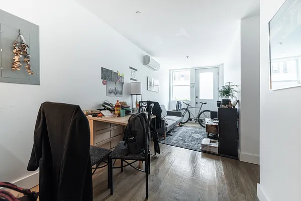 Rented by Twin Group | media 23