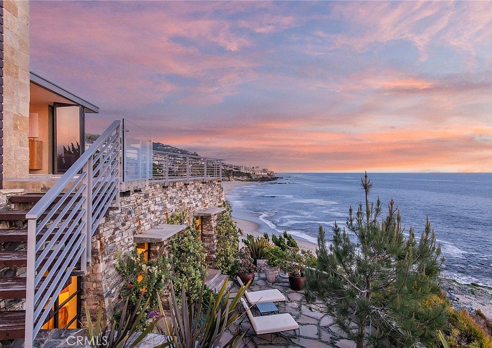 15 Camel Point Dr, Laguna Beach, Ca 92651 