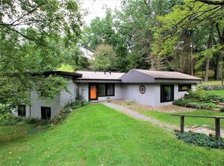 3824 Hilltop Dr, Gibsonia, PA