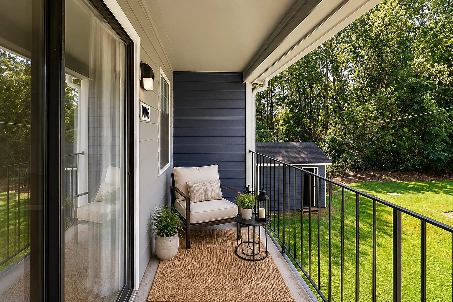 Alcovy Terrace — Photo 3