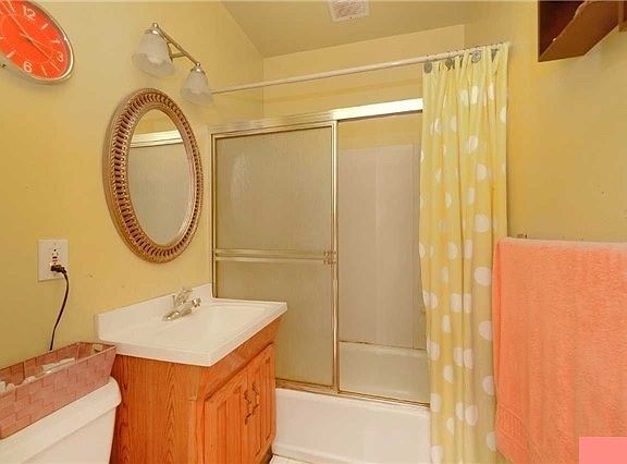 3rd image of 9225 Gettysburg St #1