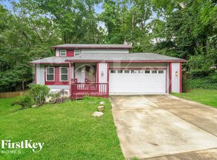 8832 Belhaven Ct, Lewisville, NC 27023
