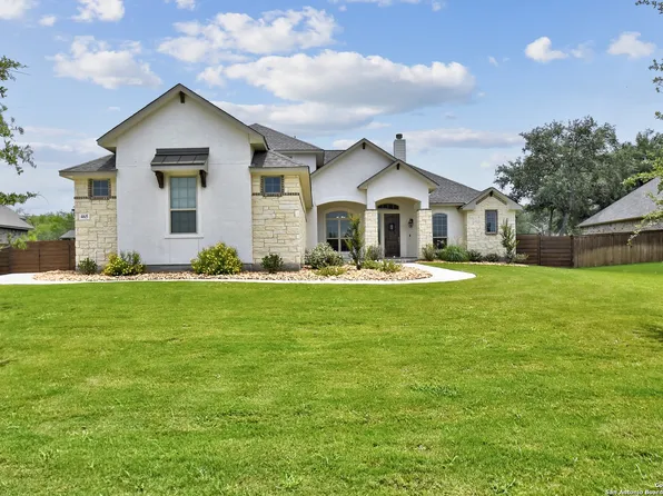 465 Lilly Bluff, Castroville, TX 78009