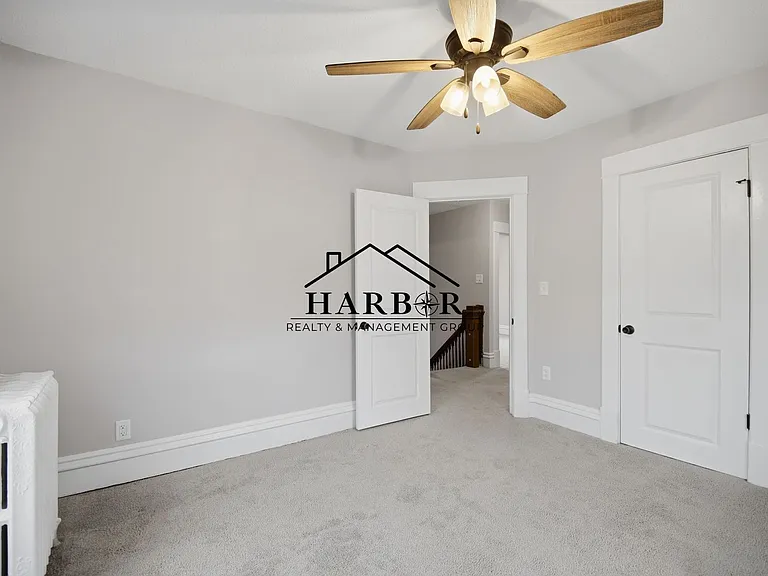 401 3rd Ave SW — Photo 16