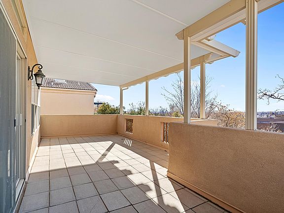 3rd image of 4012 Whistler Ave NW