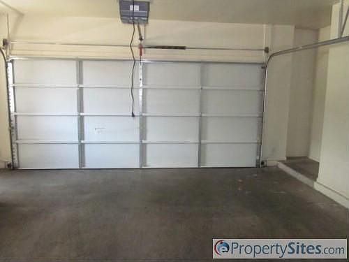 4th image of 2310 E Sunland Ave