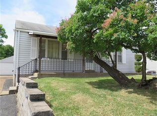9634 Echo Ln, Saint Louis, MO