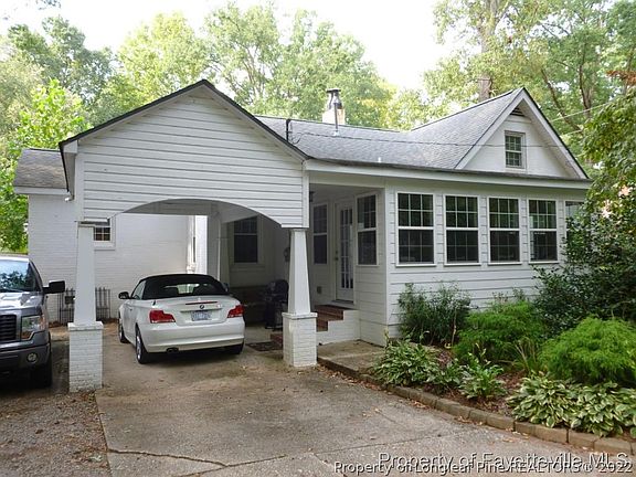 2nd image of 552 Summitt Dr