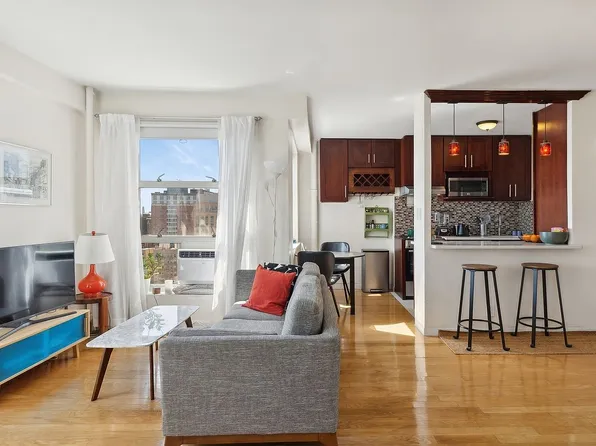 70 La Salle St APT 19E, Manhattan, NY 10027
