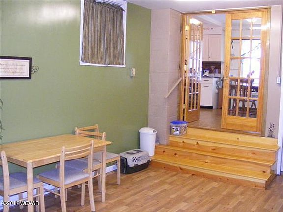 4th image of 307 Sidney St S