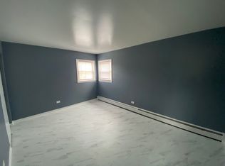 14642 Keystone Ave APT 2W, Midlothian, IL 60445