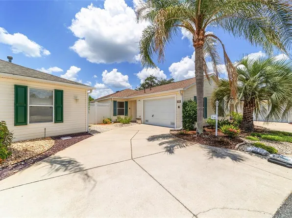 440 Valverda Dr, The Villages, FL 32162