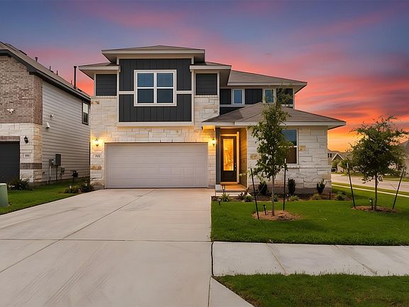2nd image of 722 Palo Brea Loop