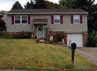 208 Dolomite Dr, Monroeville, PA 15146