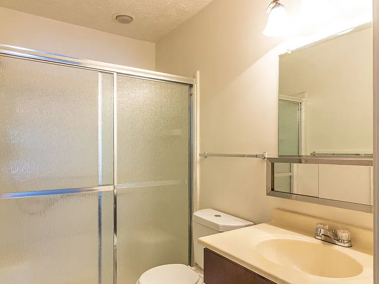 Timbers Apartments — Photo 6