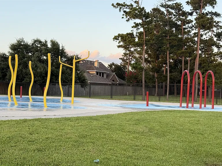 12814 Carriage Glen Dr — Photo 26