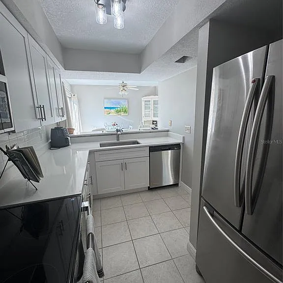 621 Windrush Bay Dr #621 — Photo 18