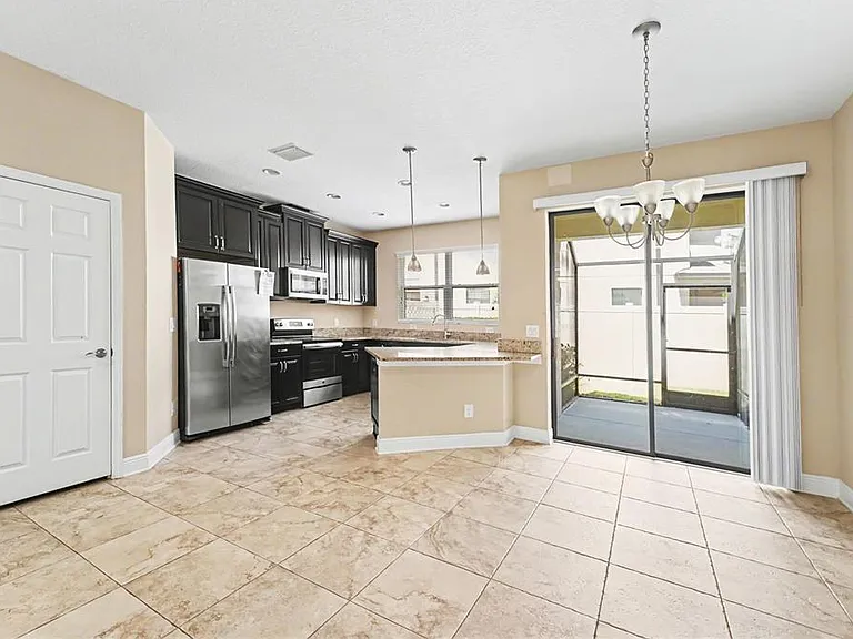 30340 Southwell Pl — Photo 8